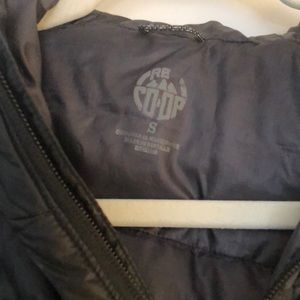 Like new men’s Rei small down jacket